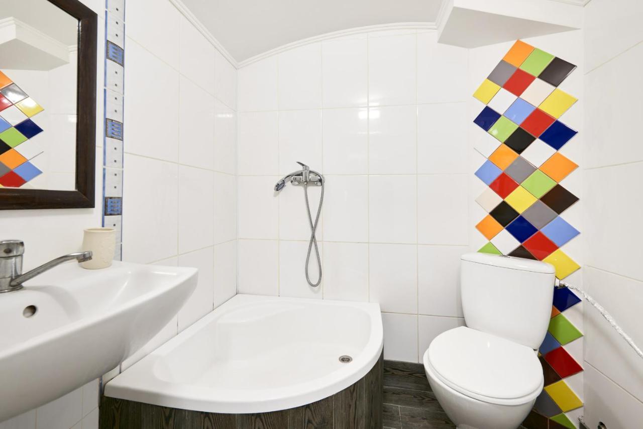 Apartament Квартира Для Вас! Вул. Голинського, 8! Lwów Zewnętrze zdjęcie