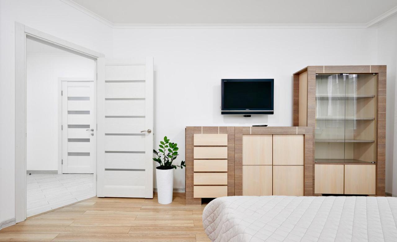 Apartament Квартира Для Вас! Вул. Голинського, 8! Lwów Zewnętrze zdjęcie
