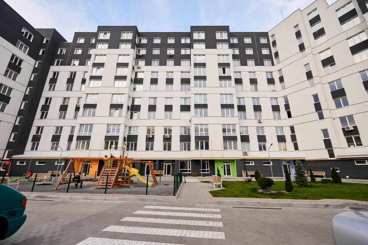 Apartament Квартира Для Вас! Вул. Голинського, 8! Lwów Zewnętrze zdjęcie