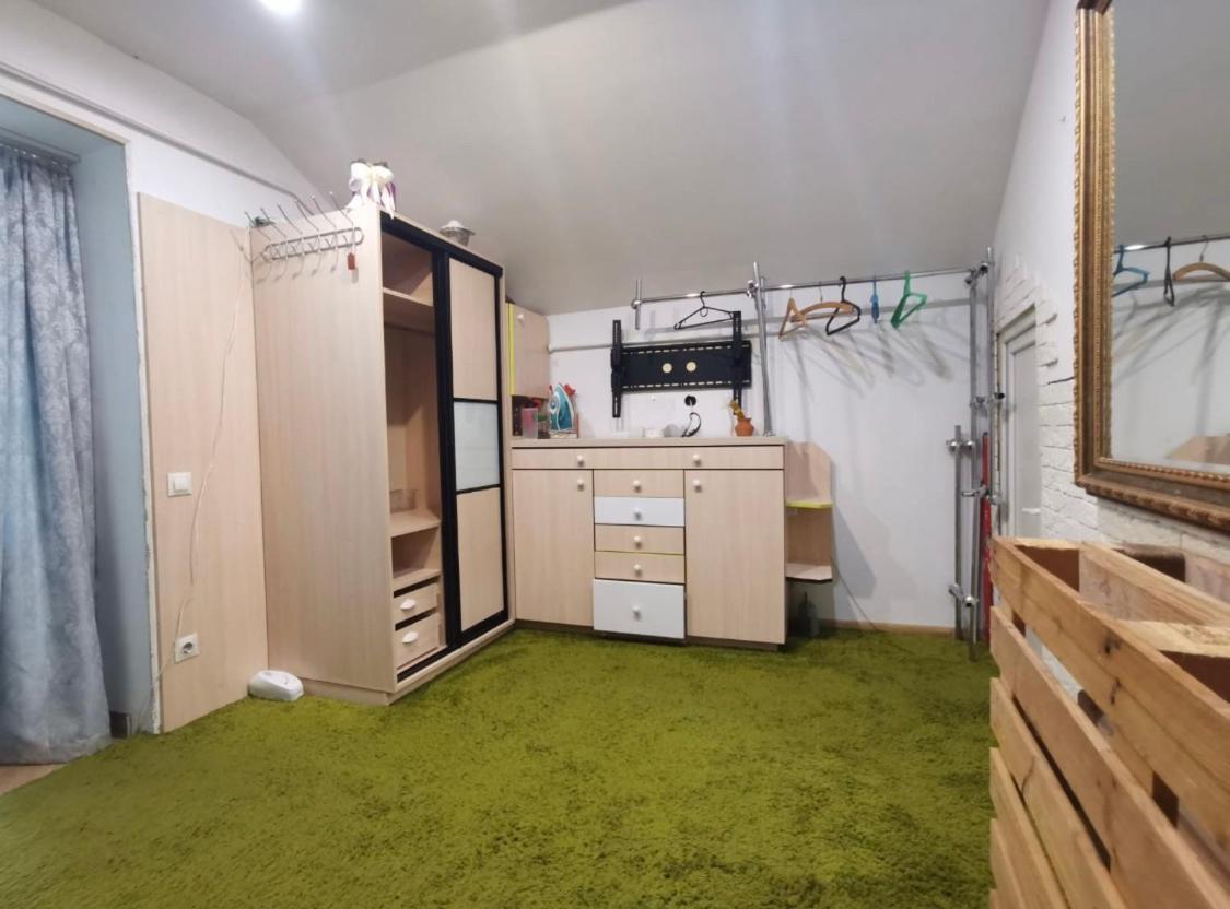 Apartament Квартира Для Вас! Вул. Голинського, 8! Lwów Zewnętrze zdjęcie